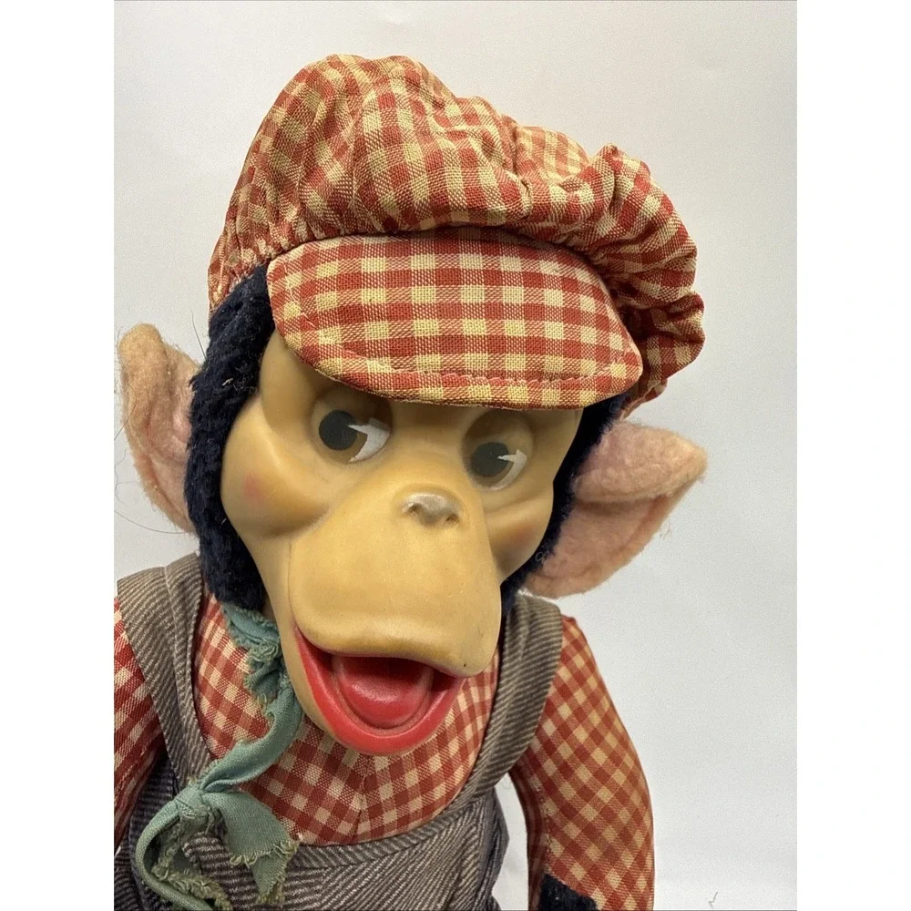 Vintage Gund Monkey Plush Chimp Rubber Hard Face Gingham Check Hat 13